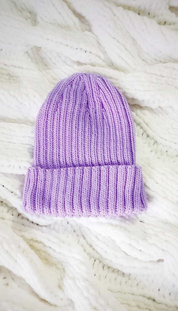 
                  
                    basic ribbed beanie
                  
                