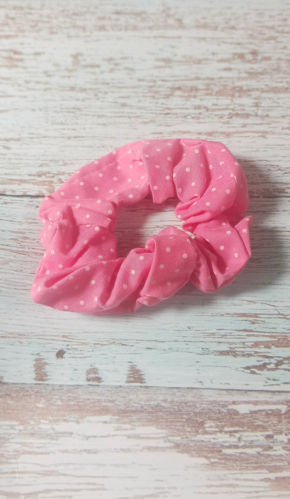 
                  
                    Fabric scrunchie
                  
                
