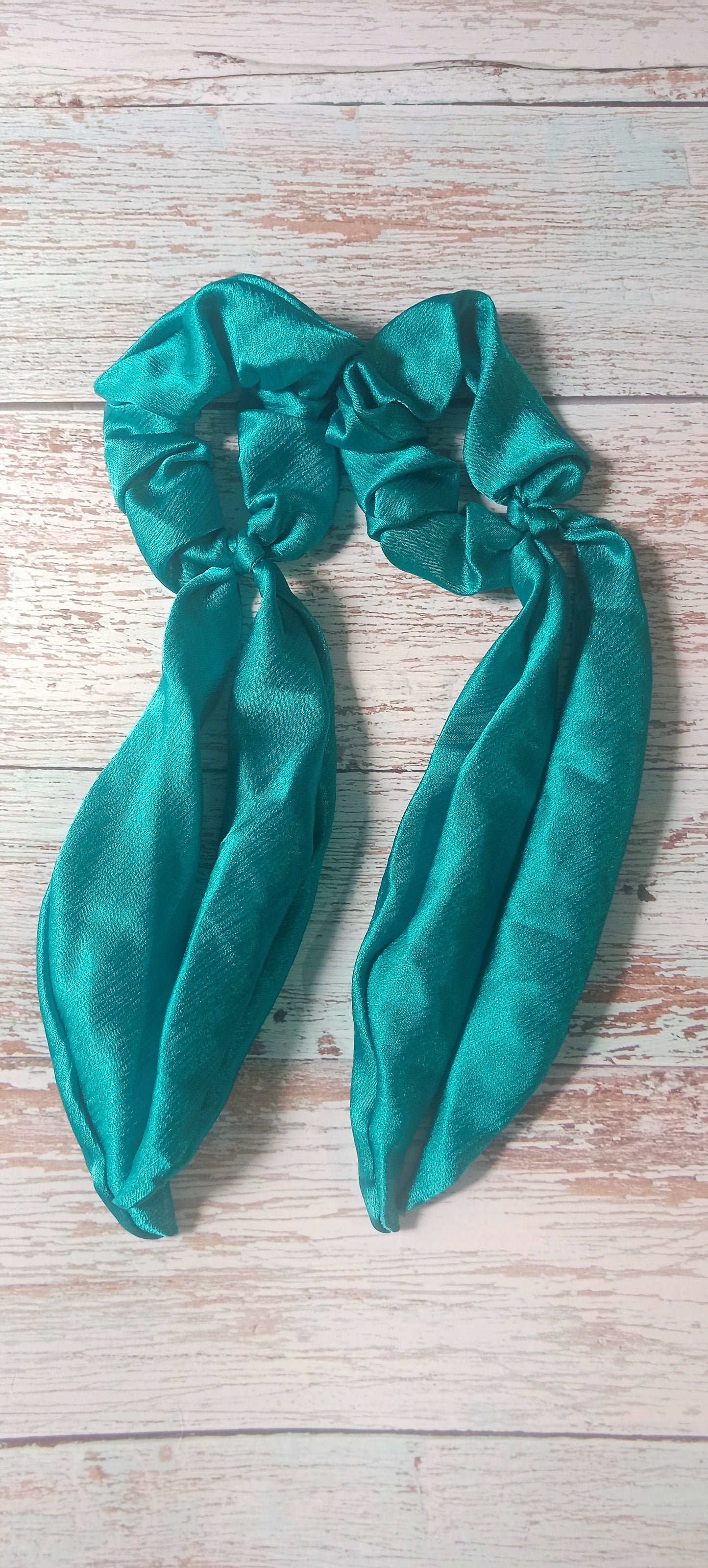 
                  
                    Fabric scrunchie
                  
                