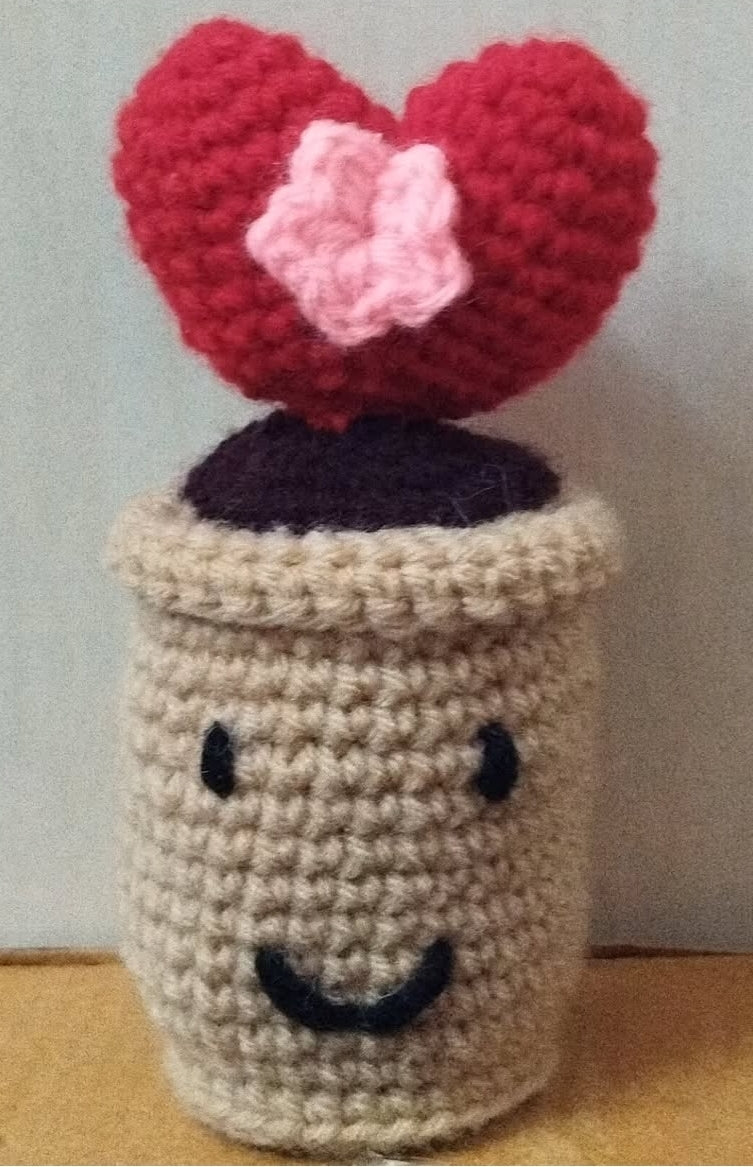 Heart pot