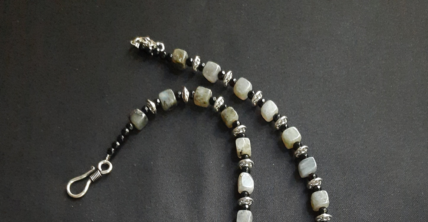 
                  
                    Stylish Grey Colour Square Agate Beads Necklace With matching pendant and earrings.
                  
                