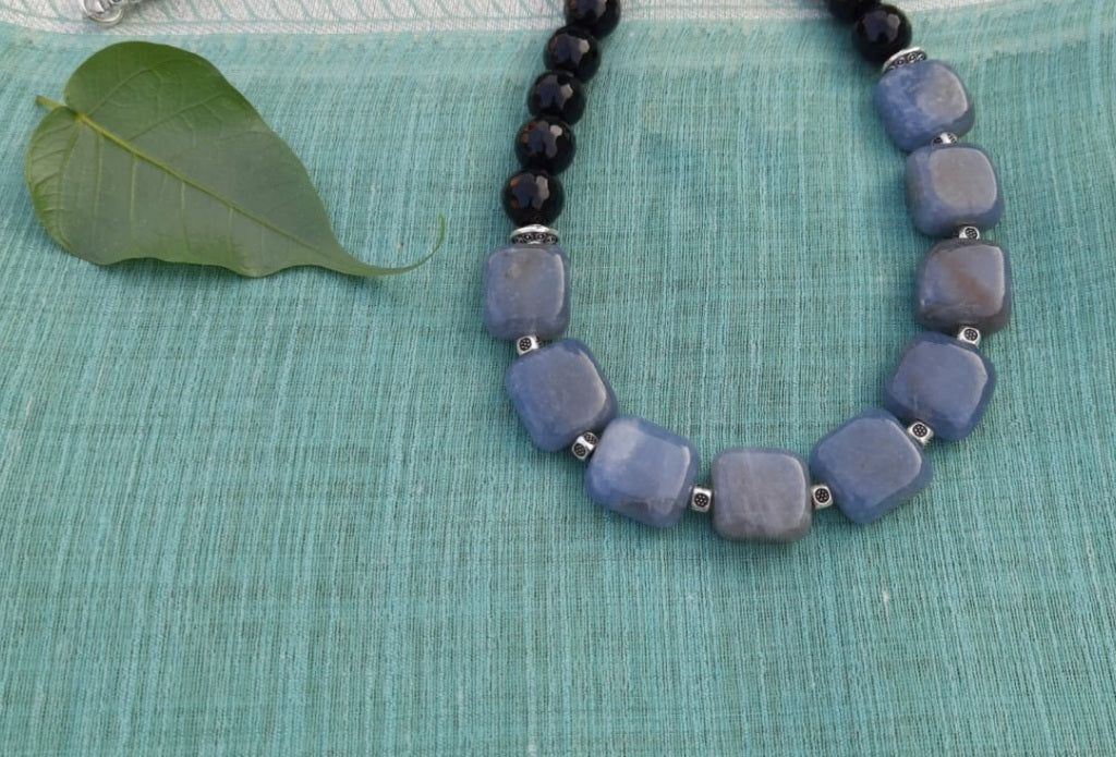 
                  
                    Handsome glossy stones! Semiprecious mixed agate beads jewellery!
                  
                