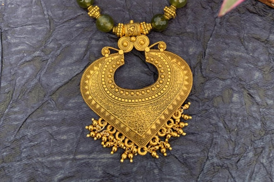 
                  
                    Stylish handcrafted  necklace with baby blue and olive green agate beads
                  
                