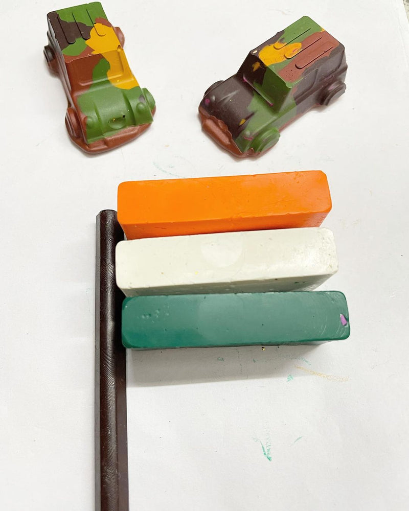 
                  
                    Handmade Independence Day Theme Based Crayons
                  
                