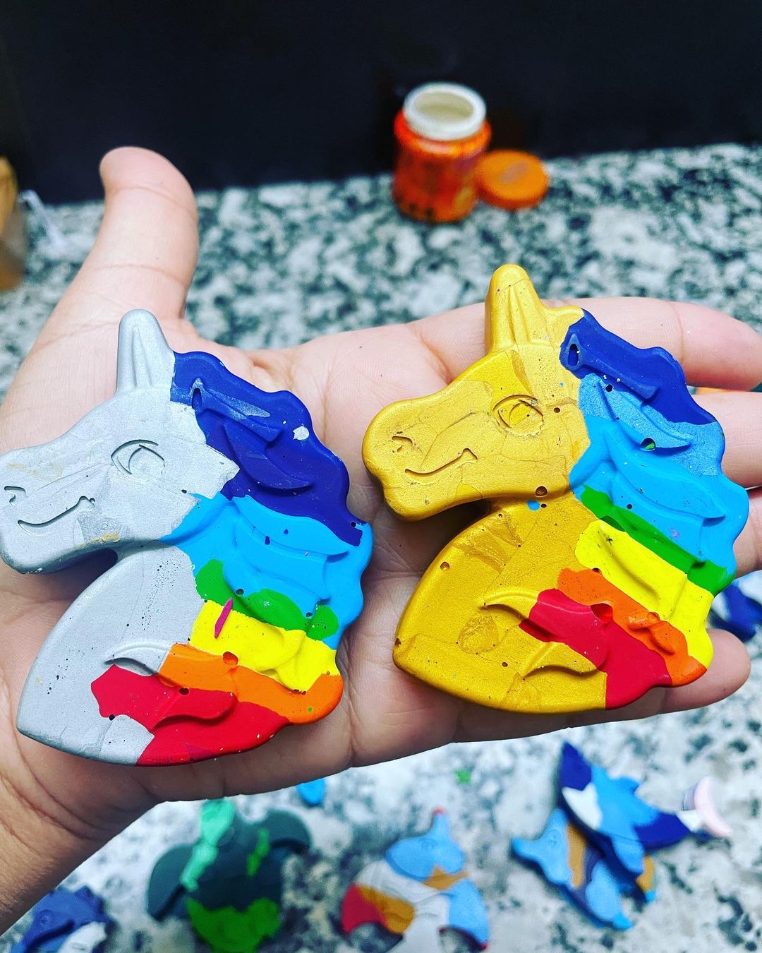 
                  
                    Handmade Jumbo Unicorn Shaped Crayon Set of 1 (Random)
                  
                