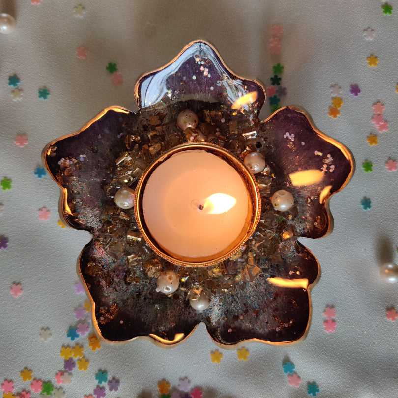 
                  
                    Katori diyas - 2 pcs
                  
                