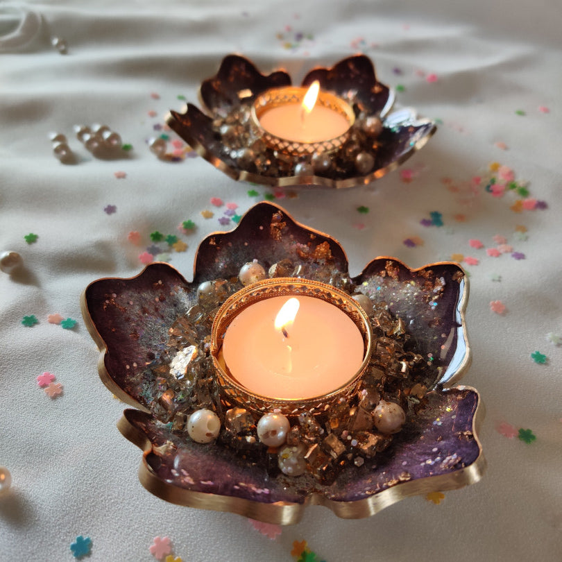 
                  
                    Katori diyas - 2 pcs
                  
                