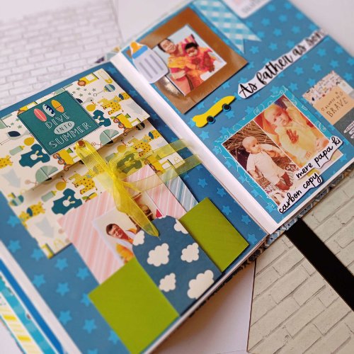 
                  
                    Baby boy scrapbook in blue | baby album personalised with photos - Kreate- Scrapbook
                  
                