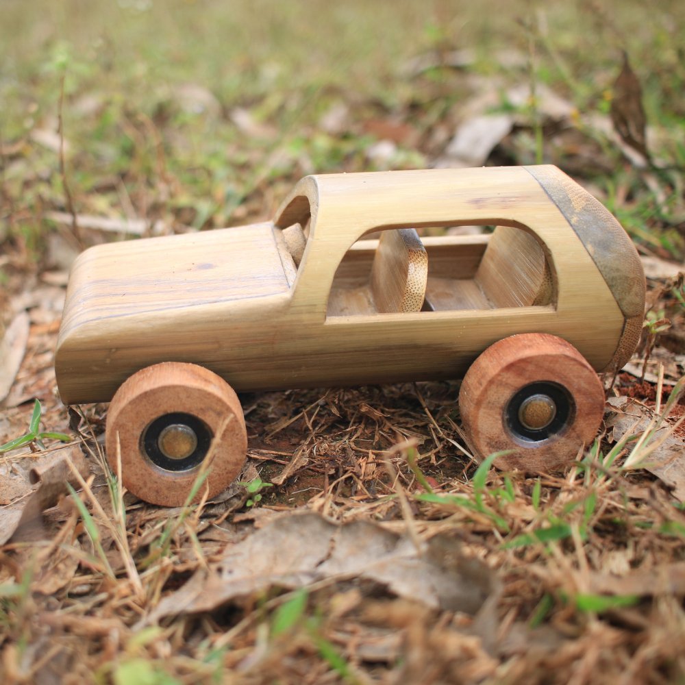 Bamboo SUV - Kreate- Toys & Games