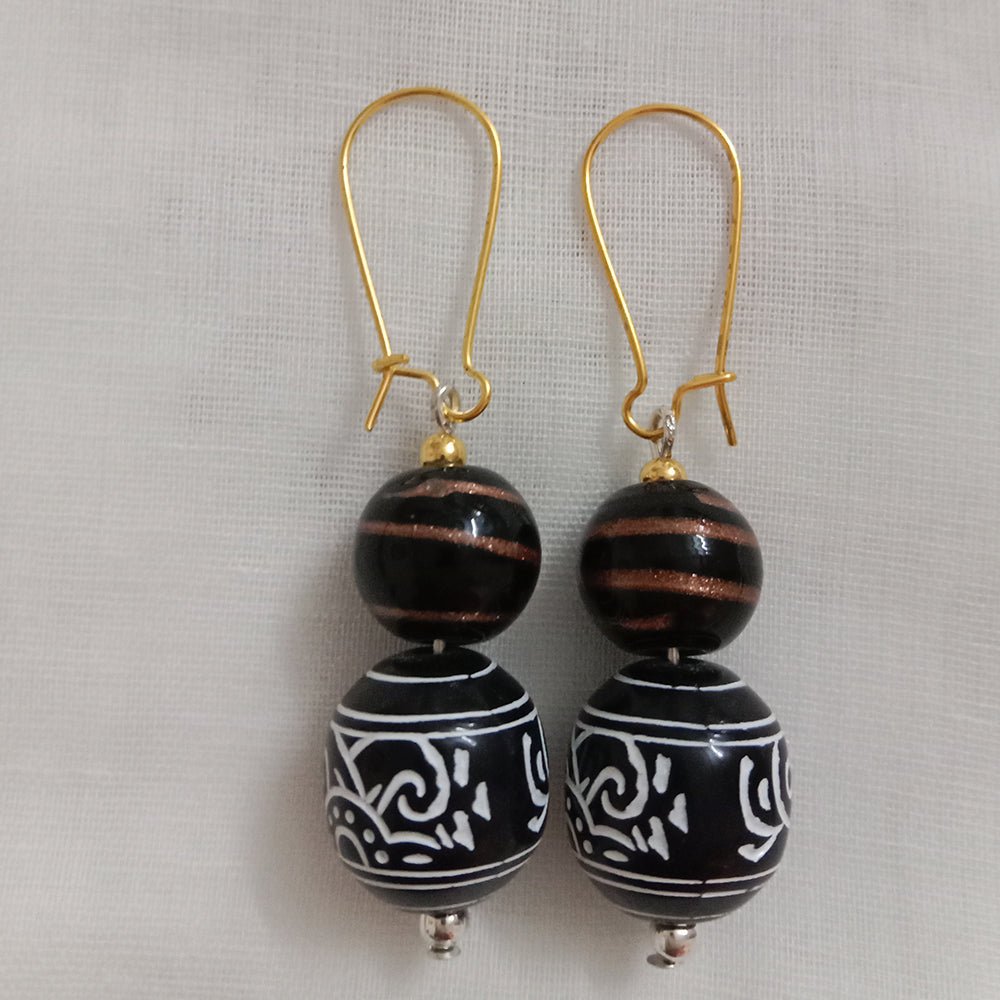 
                  
                    Beaded Earrings - Kreate- Earrings
                  
                