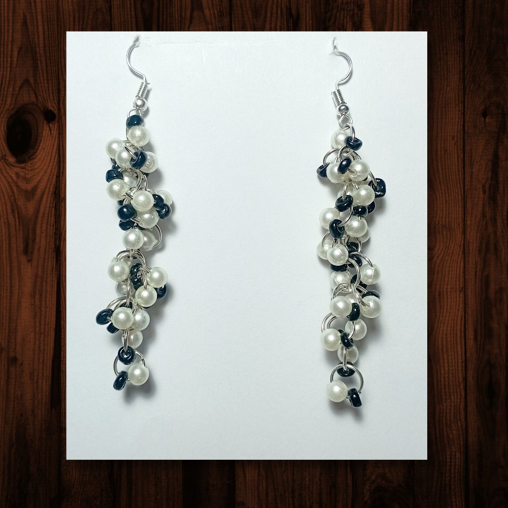 
                  
                    Beaded Earrings - Kreate- Earrings
                  
                