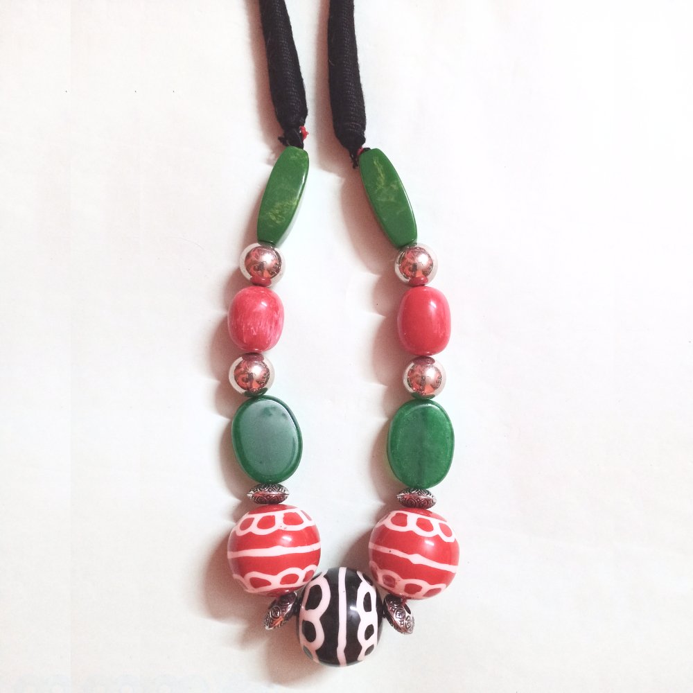 Beaded Necklace - Kreate- Neckpieces