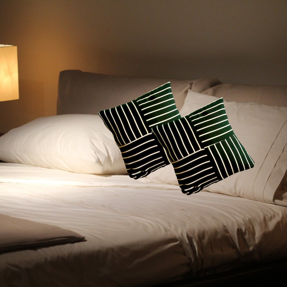 
                  
                    Black and White Love Cushion Covers - Kreate- Cushions & Covers
                  
                