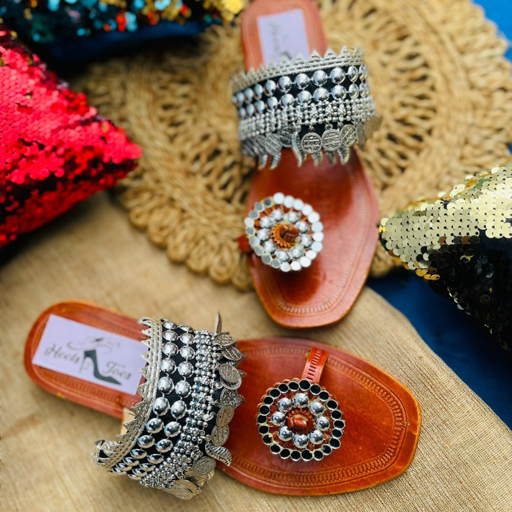 Boho Black Beauty One Toe Kolhapuri Sandals - Kreate- Women's Footwear