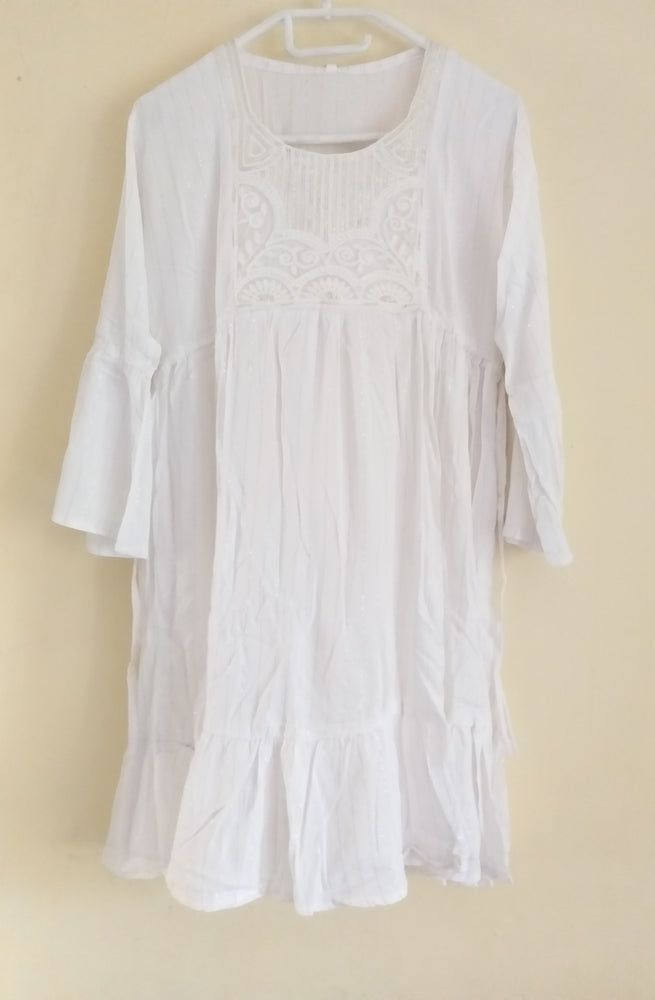 
                  
                    WOMEN WHITE KURTI -2
                  
                