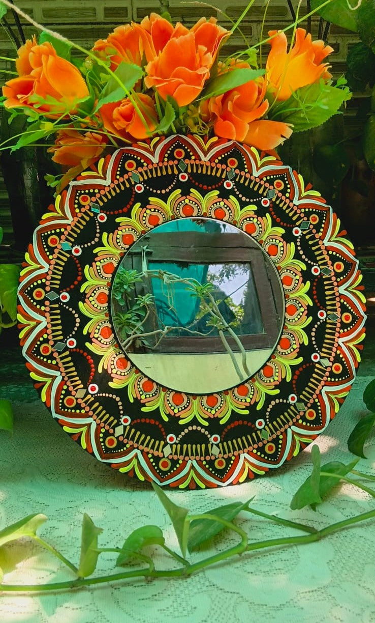 
                  
                    Sringar Mirror Mandala
                  
                