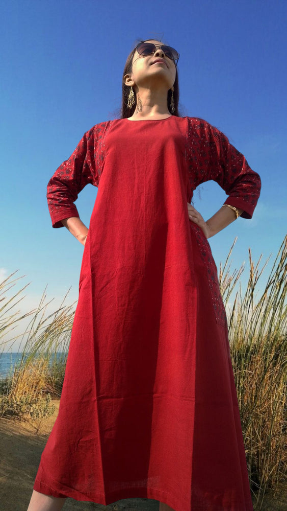 
                  
                    ZENICA - Casual fit, A Line One-Piece Free Flow Dress with Three Quarter Sleeves and Boat Neck
                  
                