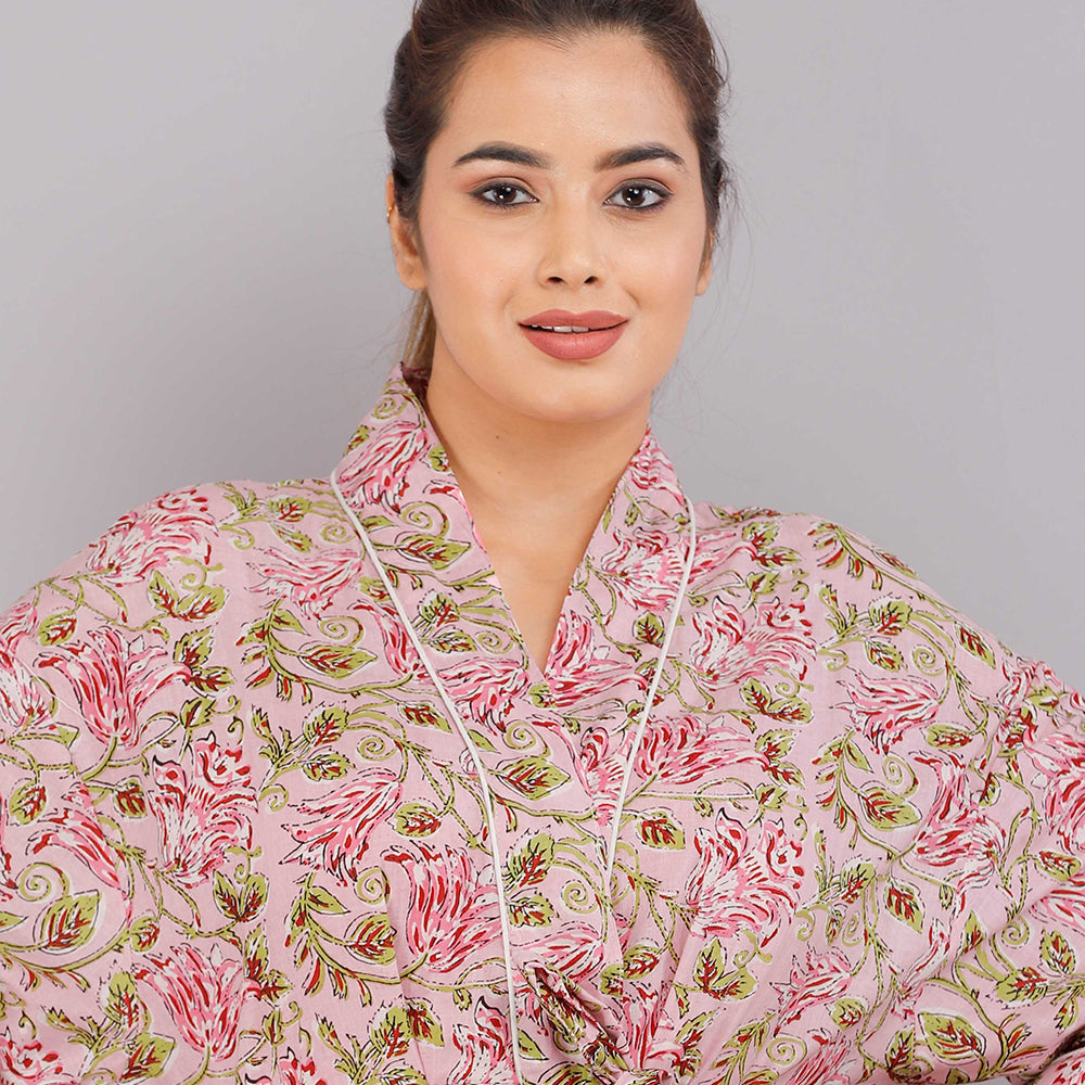 
                  
                    Floral Pattern Kimono Robe Long Bathrobe For Women (Pink)
                  
                