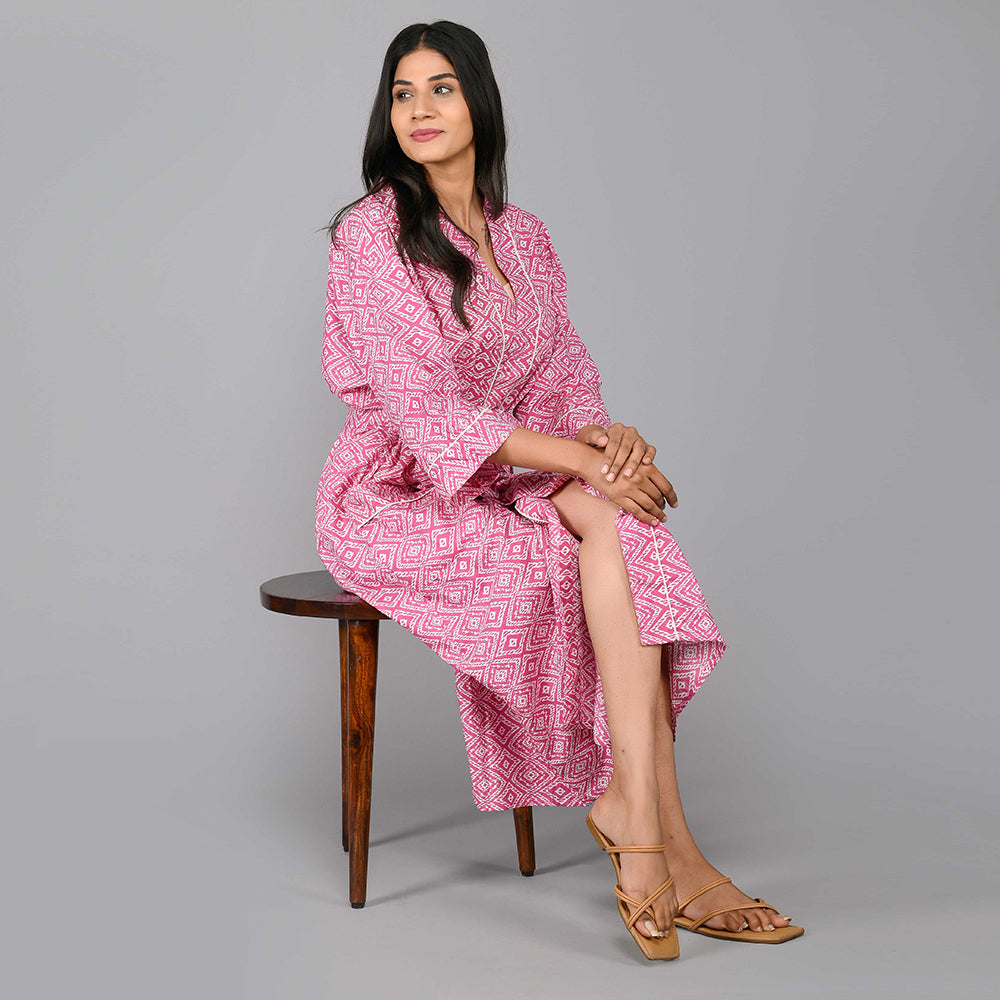 
                  
                    Geometric Pattern Kimono Robe Long Bathrobe For Women (Pink)
                  
                
