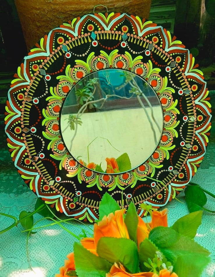 
                  
                    Sringar Mirror Mandala
                  
                