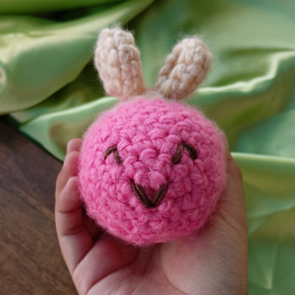 Pink Bee Plushie – Crochet Bee Soft Toy | Amigurumi Bee Gift for Kids, Kawaii Pink Bee Decor, Cute Handmade Toy