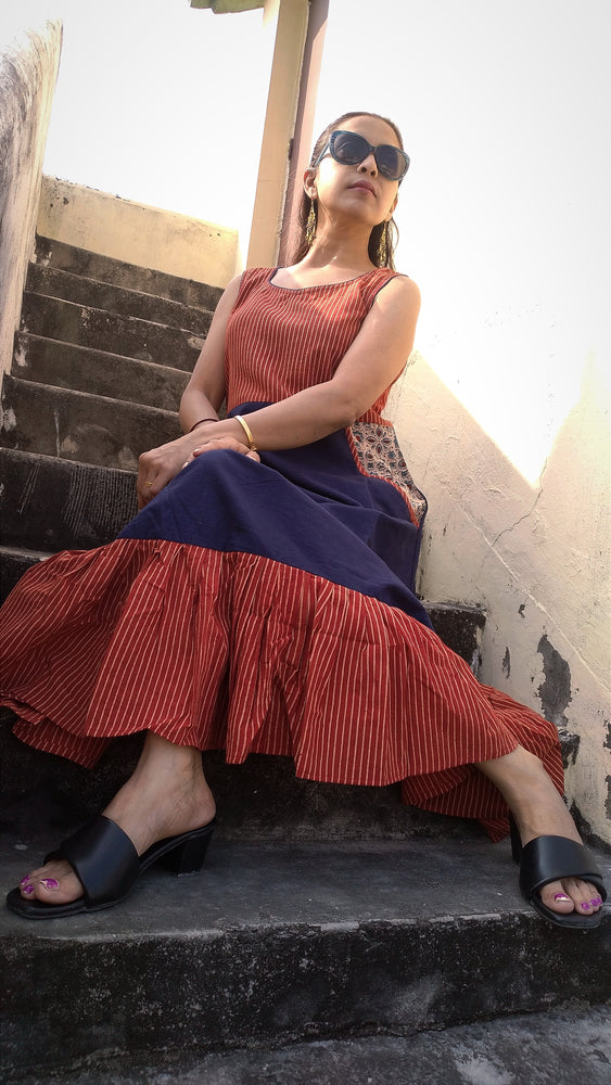 
                  
                    ZARANJ- Slim fit, Sleeveless One-Piece Free Flow Frilled A Line Dress with side pockets and round Neck
                  
                