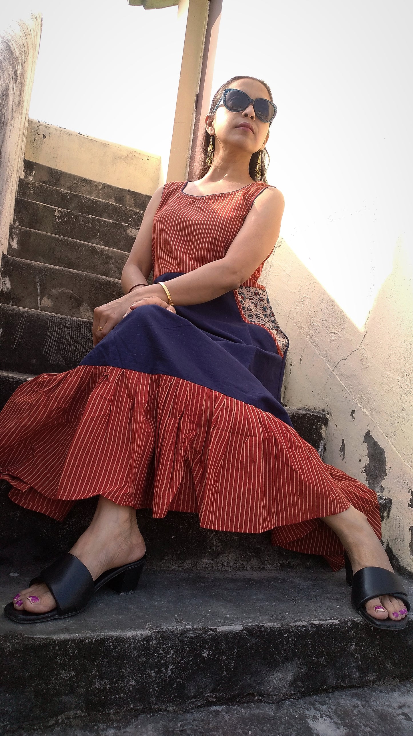 
                  
                    ZARANJ- Slim fit, Sleeveless One-Piece Free Flow Frilled A Line Dress with side pockets and round Neck
                  
                