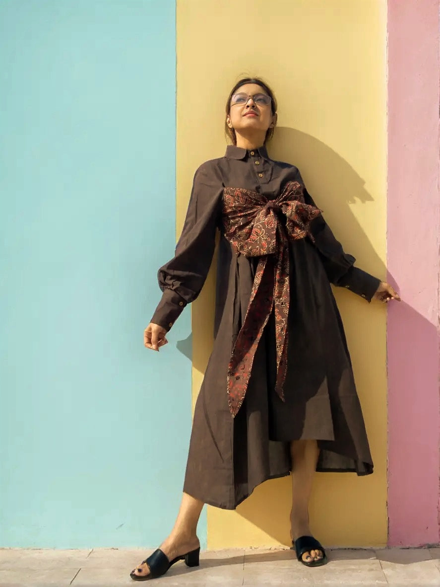 AKROTIRI - Buttoned Lantern Sleeves warm Chocolate Collared A Line Dress with a Big Stylish Adjustable Bow