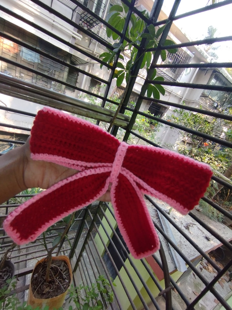 
                  
                    Crochet bow
                  
                