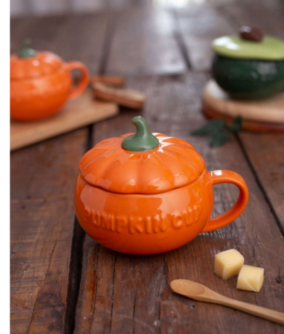 
                  
                    Ceramic pot with lid
                  
                