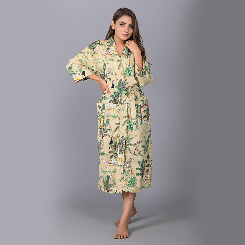 
                  
                    Jungle Pattern Kimono Robe Long Bathrobe For Women (Beige)
                  
                