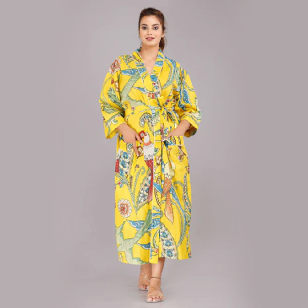 
                  
                    Jungle Pattern Kimono Robe Long Bathrobe For Women (Yellow)
                  
                