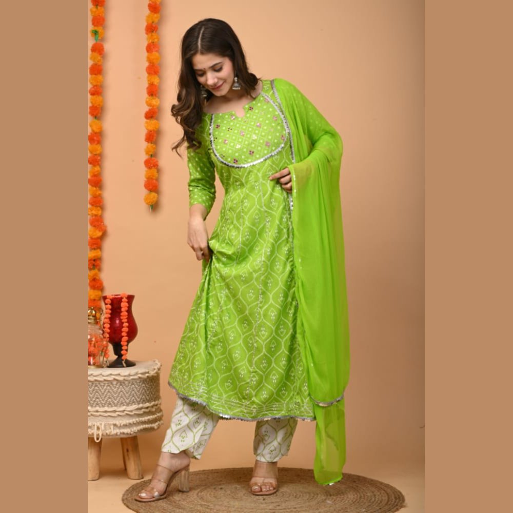 Ras Ethnic Green And White Anarkali Kurta Set With Dupatta - Kreate- Kurtis & Salwar Suits