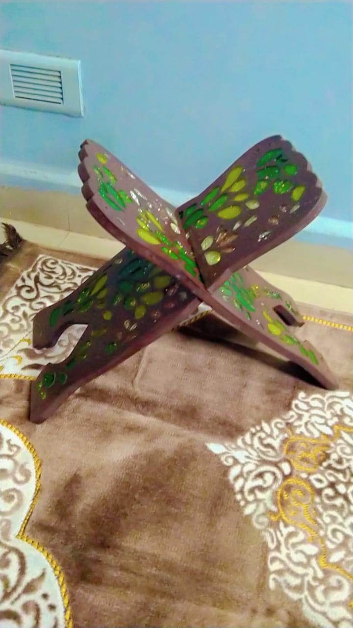 
                  
                    WOODEN RESIN BOOK STAND
                  
                