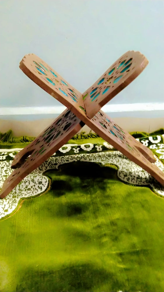 
                  
                    WOODEN RESIN BOOK STAND
                  
                