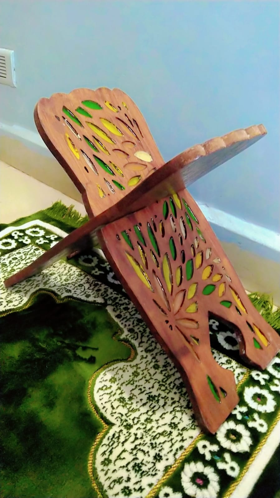
                  
                    WOODEN RESIN BOOK STAND
                  
                