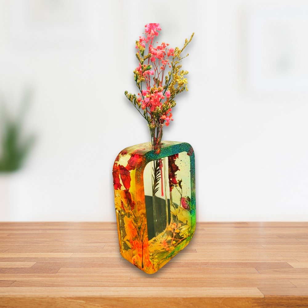 Resin Flower Vase - Kreate- Table Decor