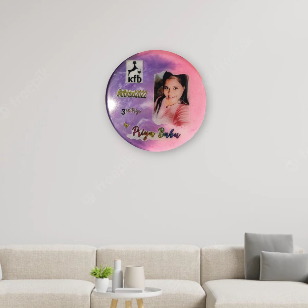 Resin Photo Frame With Plastic Hoop - Kreate- Photo Frame