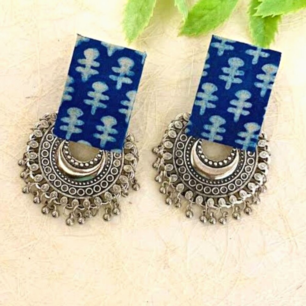 Silver Oxidised Fabric Earrings - Kreate- Earrings