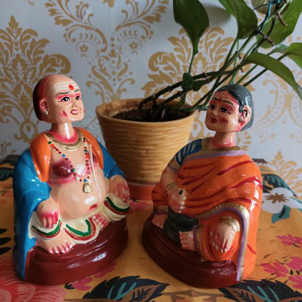 
                  
                    Siragugal Dancing Doll - Old Couple - Kreate- Table Decor
                  
                