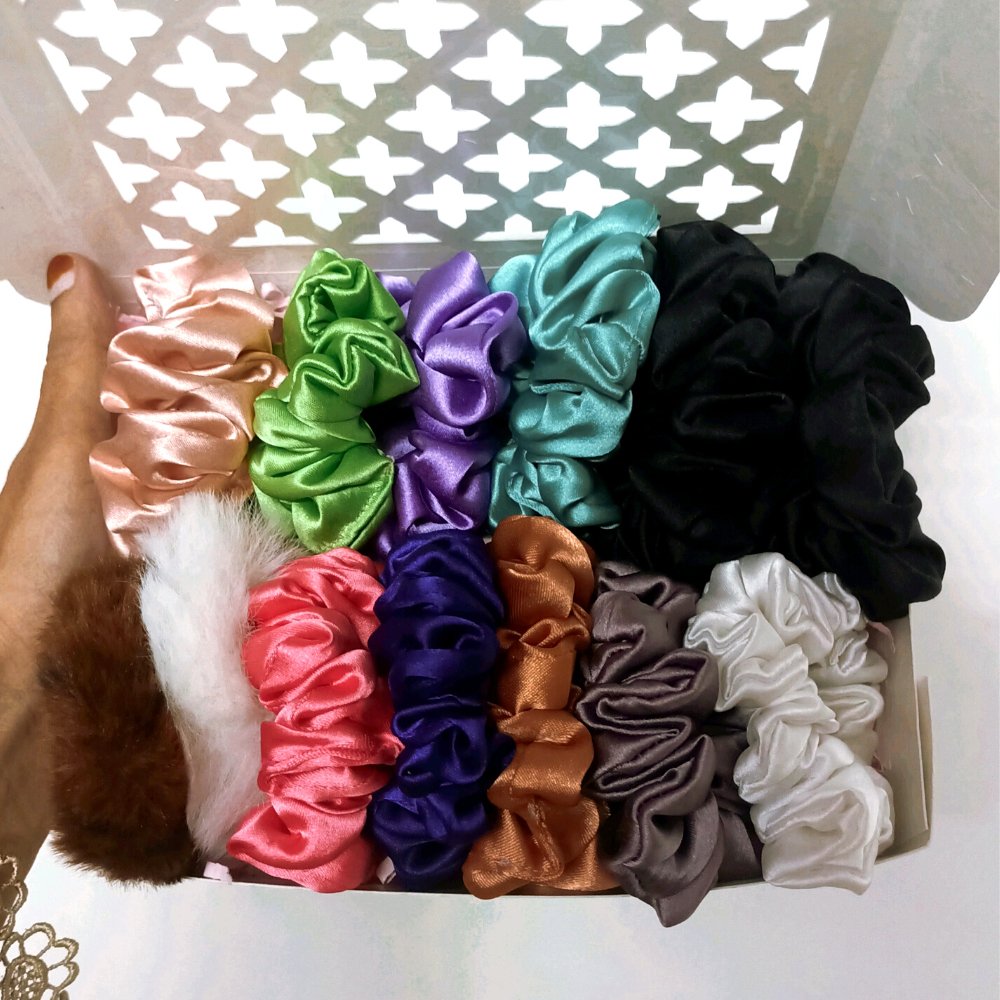 
                  
                    Small Scrunchies Combo (Pack of 12) - Kreate- Scrunchies
                  
                