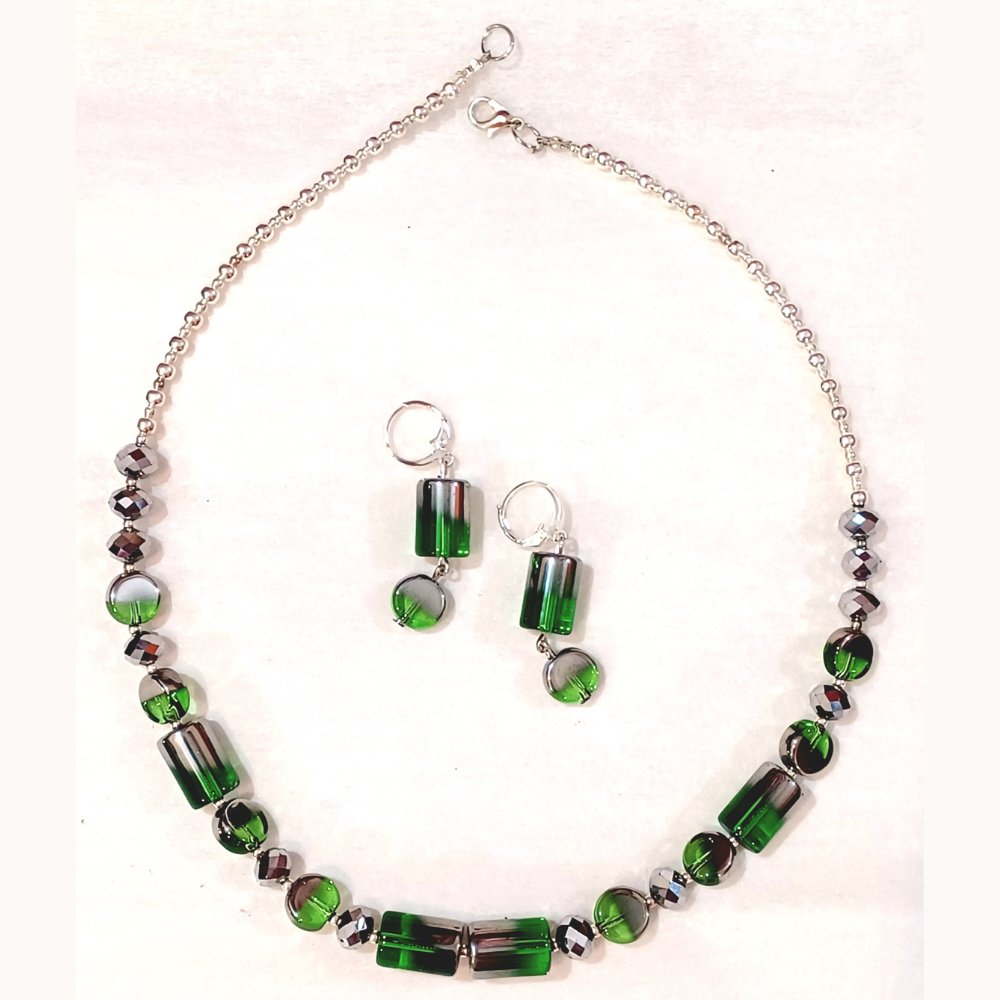 Sparkling Green Glass Bead Necklace Set - Kreate- Jewellery Sets