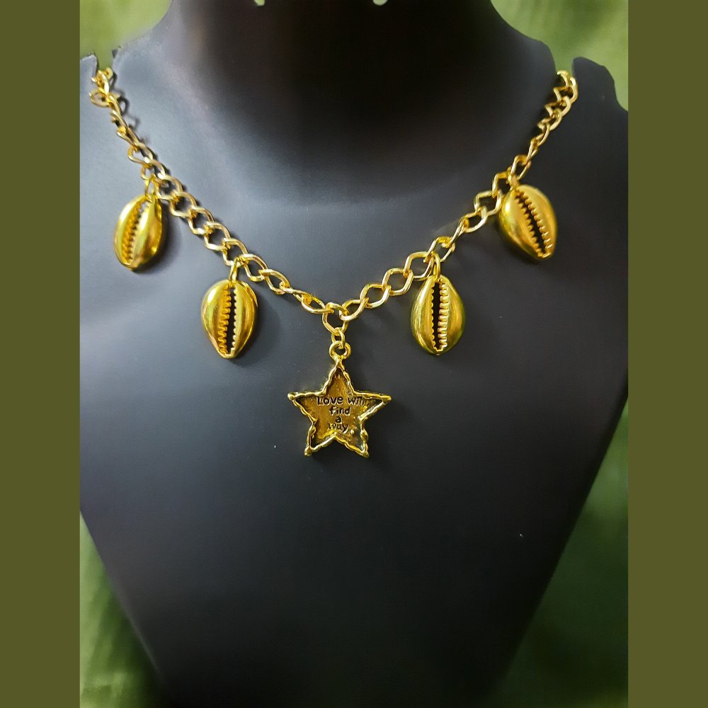 Star and Shell Charms Neckpiece - Kreate- Neckpieces