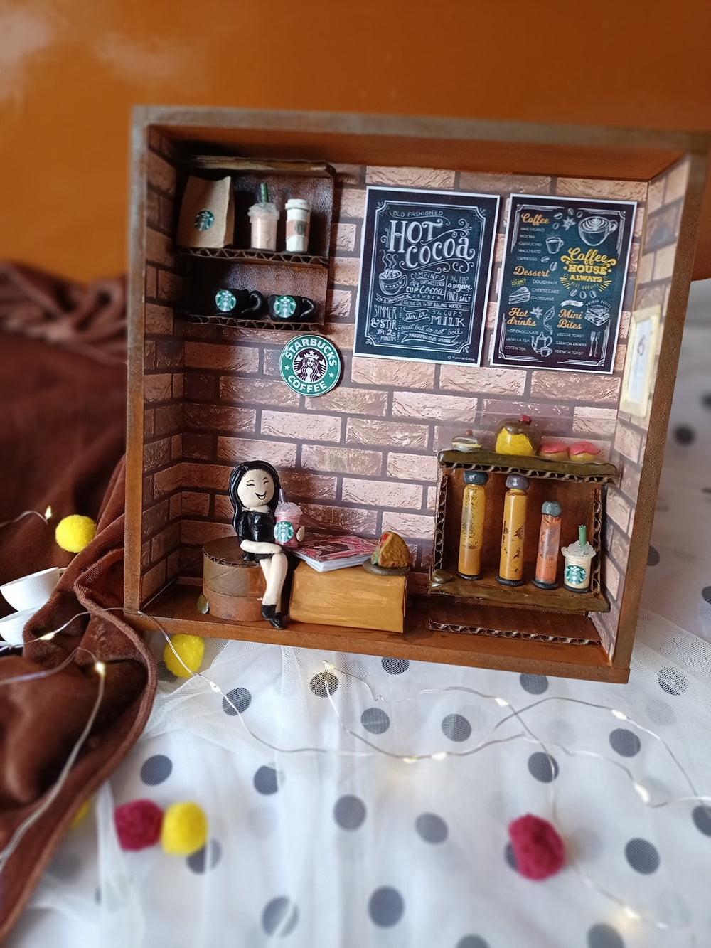 Rainvas Starbucks cafe restaurant miniature shadow box personalised frame