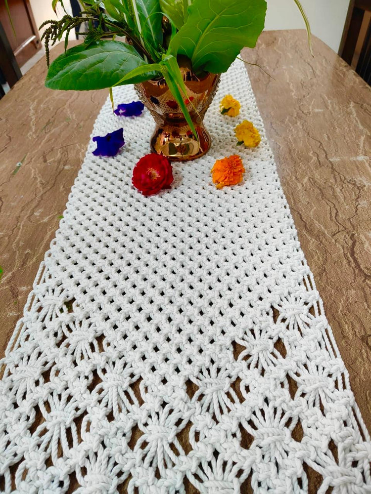 
                  
                    Table Runner
                  
                