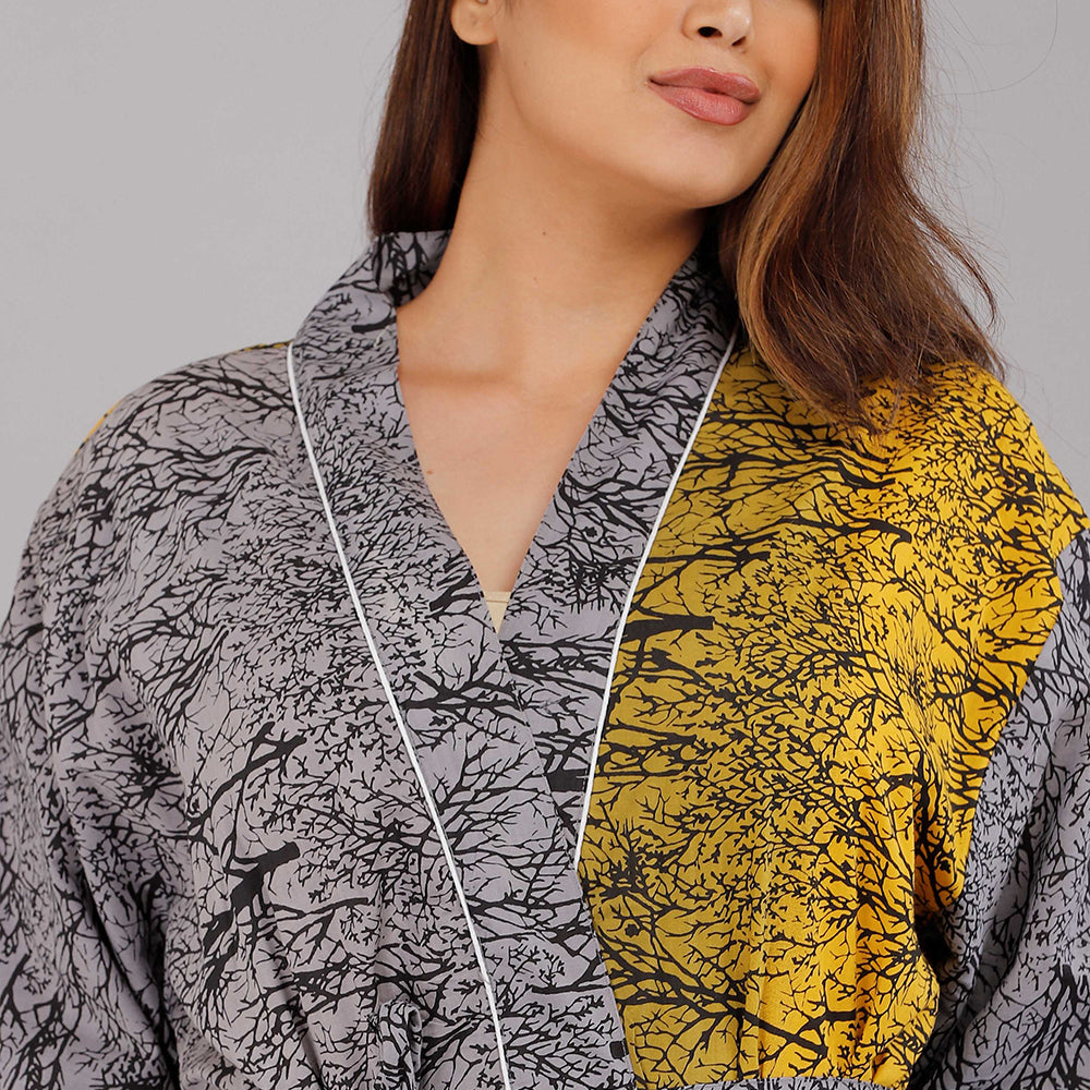 
                  
                    Tree Pattern Kimono Robe Long Bathrobe For Women (Grey)
                  
                