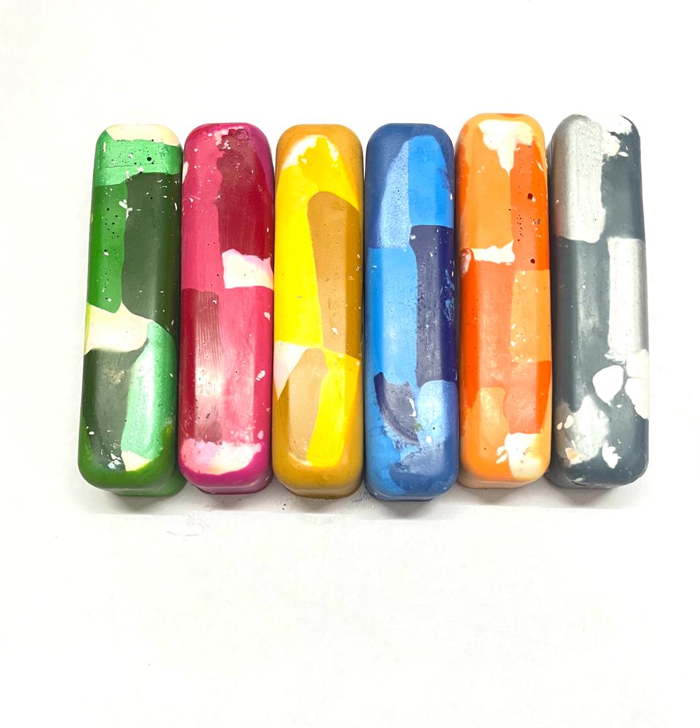 Handmade Multicolor Kitkat Shaped Crayons Set of 6