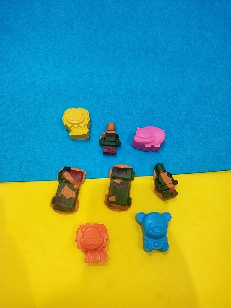 
                  
                    Handmade Non-toxic Jungle Safari Theme Based Crayons Set of 8
                  
                