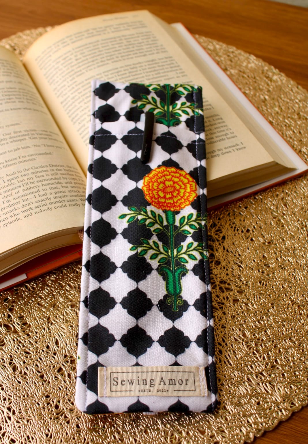 
                  
                    Pen Holder Bookmark
                  
                