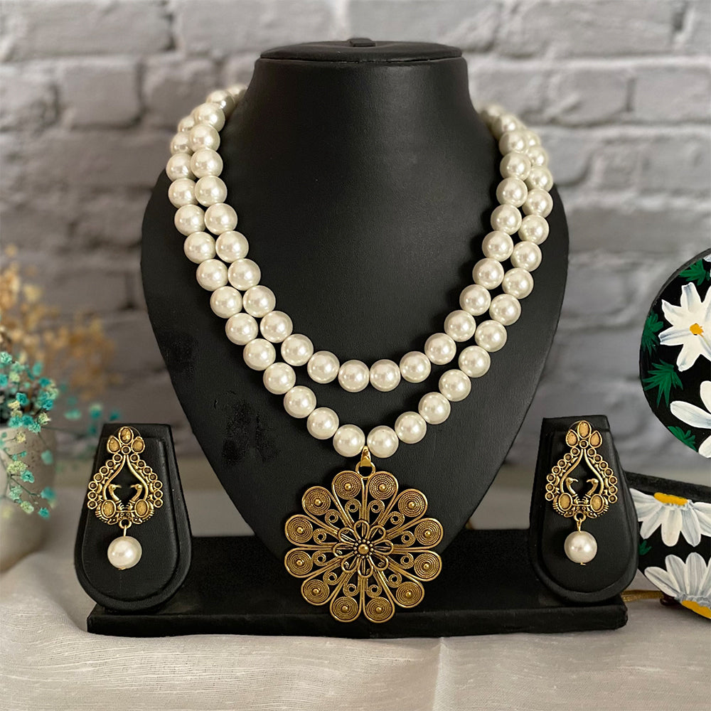 
                  
                    Pearl O’ Hara - Off-White Pearls Necklace Set
                  
                
